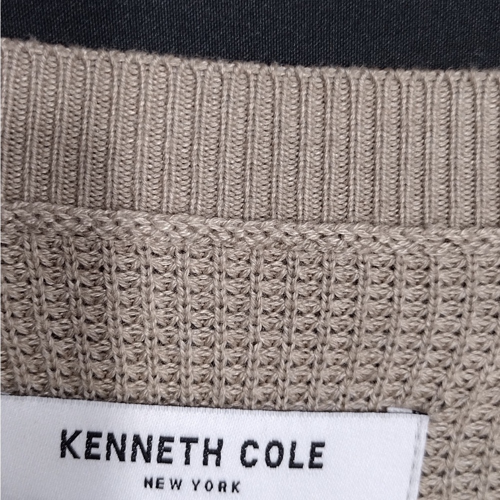 Keneth cole Elegant Tan men Sweater size M brand new w tags - Picture 3 of 10
